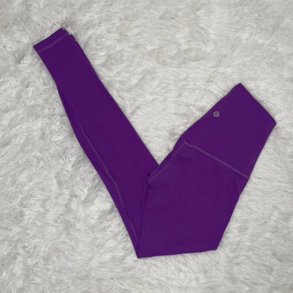 Lululemon Women’s Size 0 Wunder Under High Rise Purple Leggings Pocket Gym Yoga - Picture 1 of 8